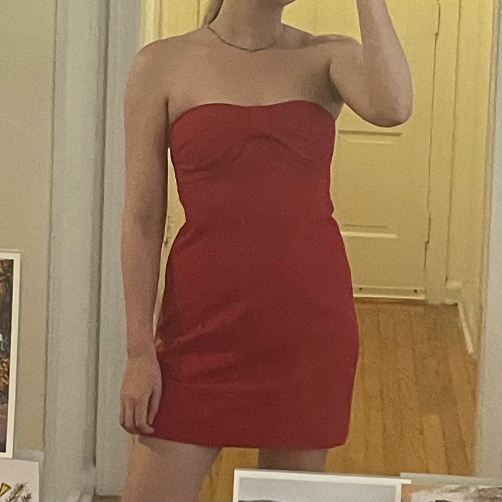 Valentino Strapless Red Mini Dress with Bow Front - Picture 3 of 3